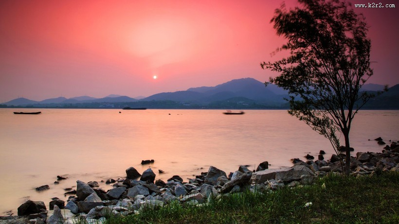 傍晚的钱塘江图片