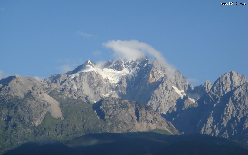 云南玉龙雪山自然风景图片