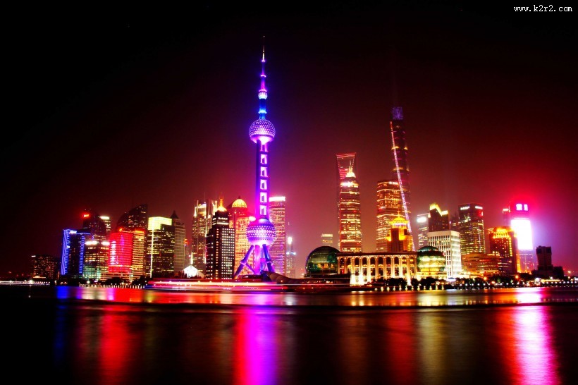 夜晚的东方明珠图片大全