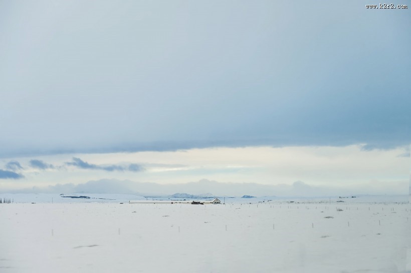 北欧冰岛冰天雪地风景图片