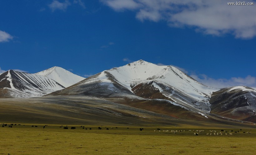 西藏念青唐古拉山风景图片
