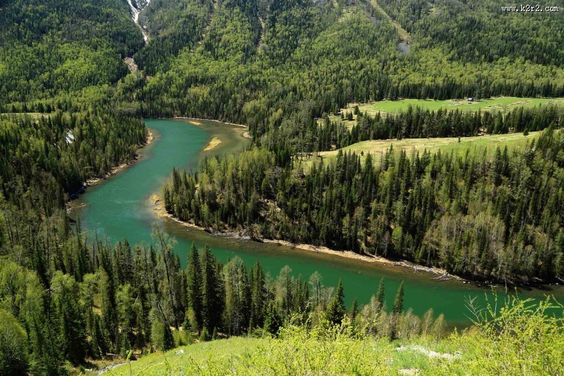 新疆喀纳斯风景图片