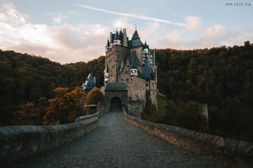德国爱尔茨城堡图片