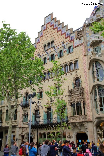 西班牙巴塞罗那高迪建筑风景图片