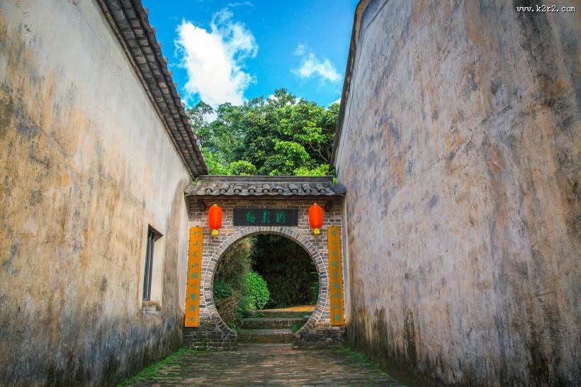 村落里的老房子图片