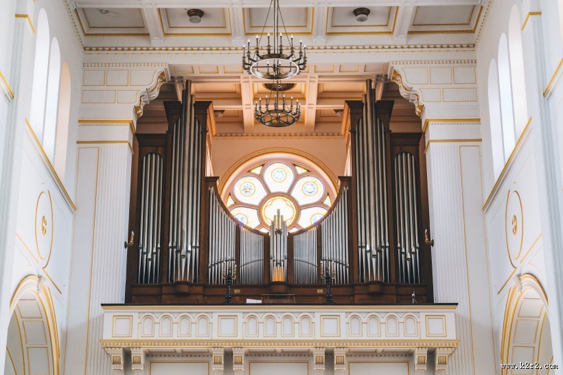 山东青岛天主教堂内部建筑风景图片