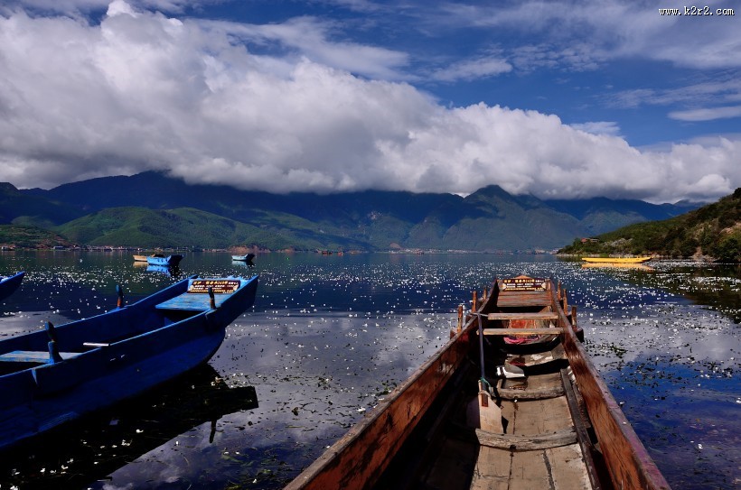 云南泸沽湖风景图片