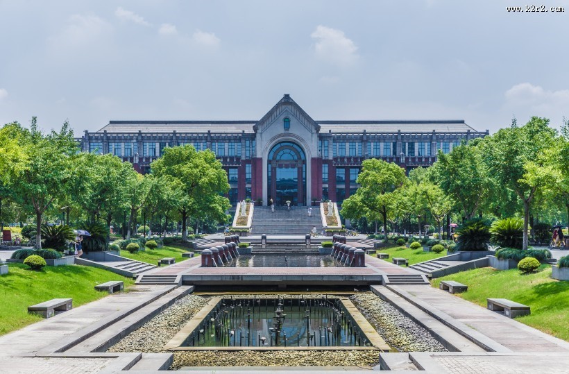 上海华东政法大学校园风景图片