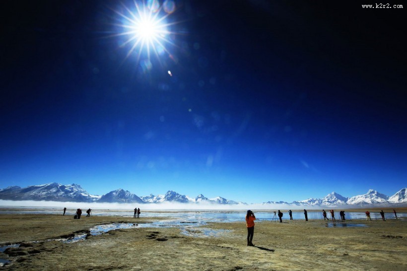西藏卓木拉日峰风景图片