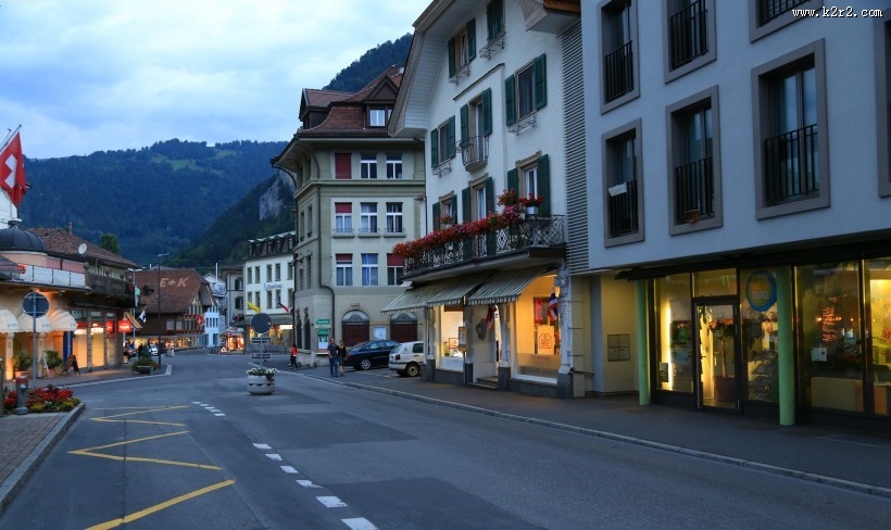 瑞士因特拉肯小镇风景图片大全