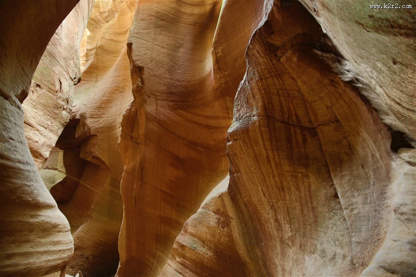 陕北甘泉峡谷风景图片