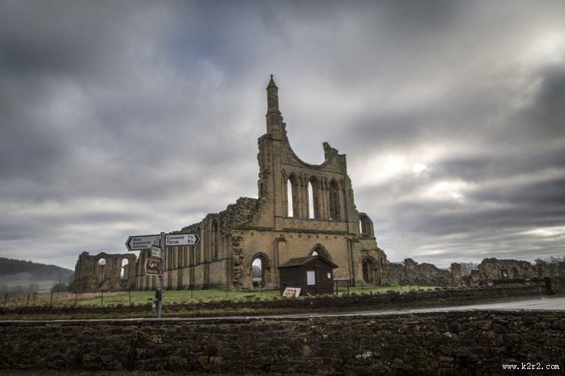 英国拜兰修道院风景图片
