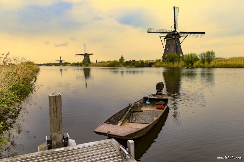 荷兰风车村风景图片