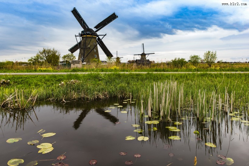 荷兰风车村风景图片