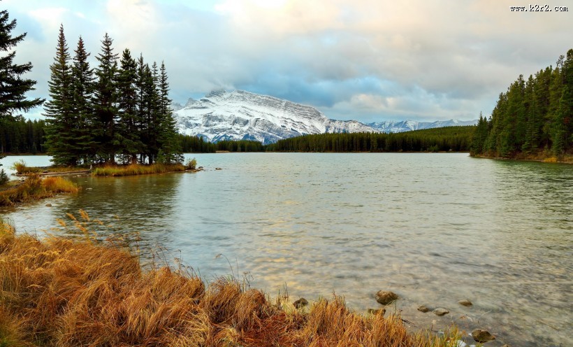 加拿大双杰克湖风景图片