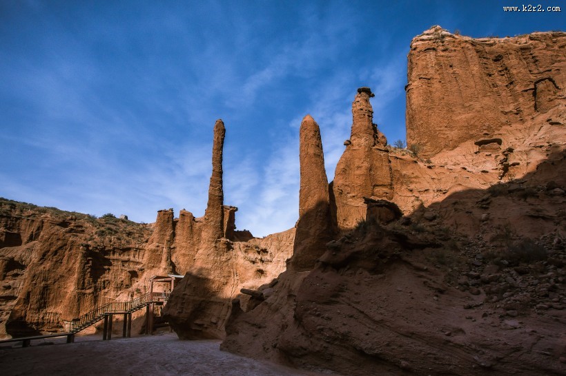 新疆温宿大峡谷风景图片