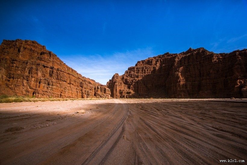 新疆温宿大峡谷风景图片