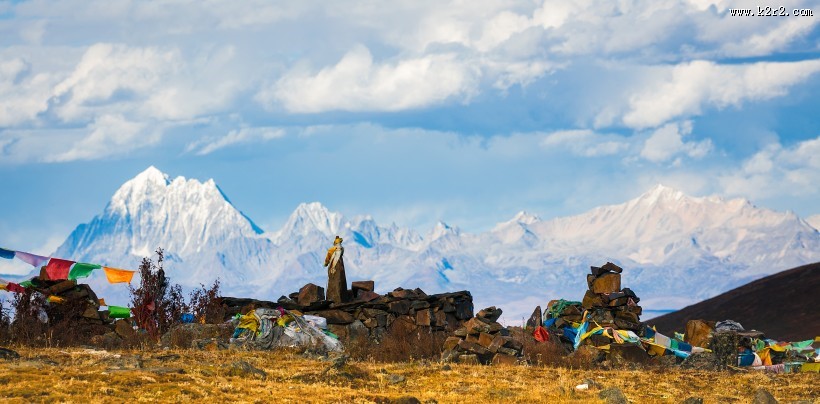 四川贡嘎雪山风景图片