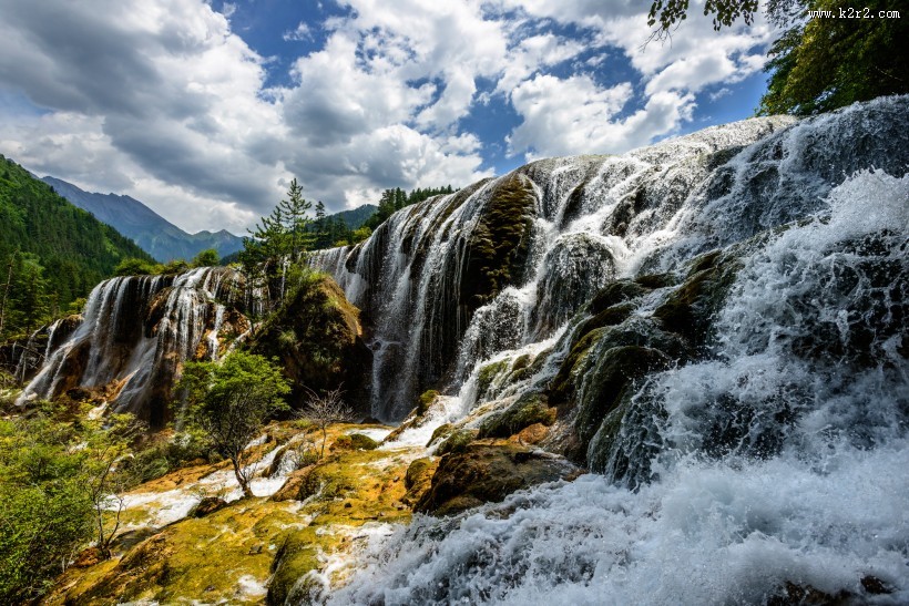 夏日九寨沟风景图片