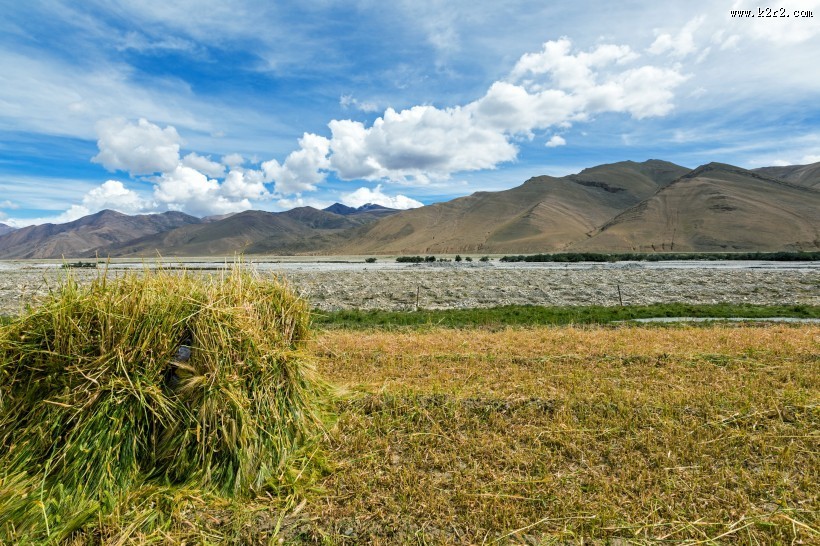 西藏珠穆朗玛峰风景图片