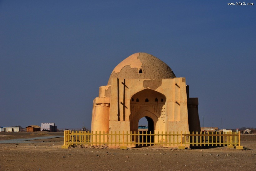 内蒙古额济纳黑水城风景图片
