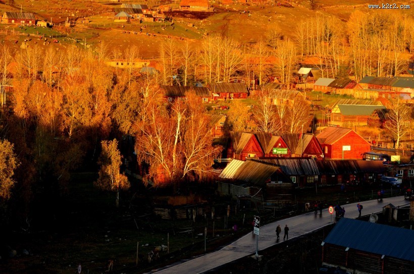 新疆白哈巴村风景图片