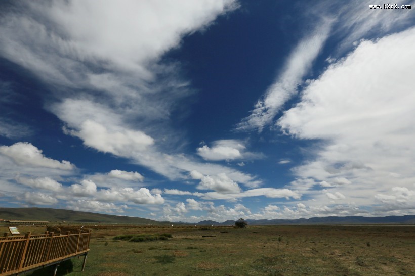 甘肃尕海湖风景图片