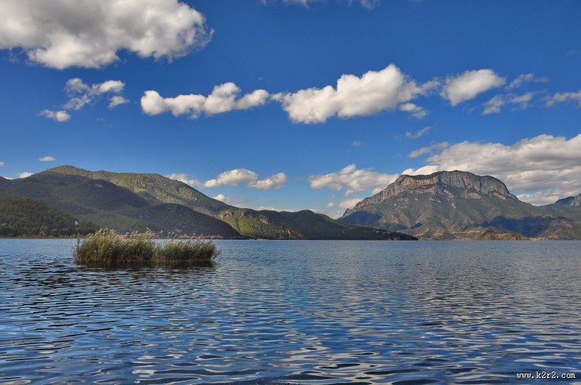 四川泸沽湖风景图片