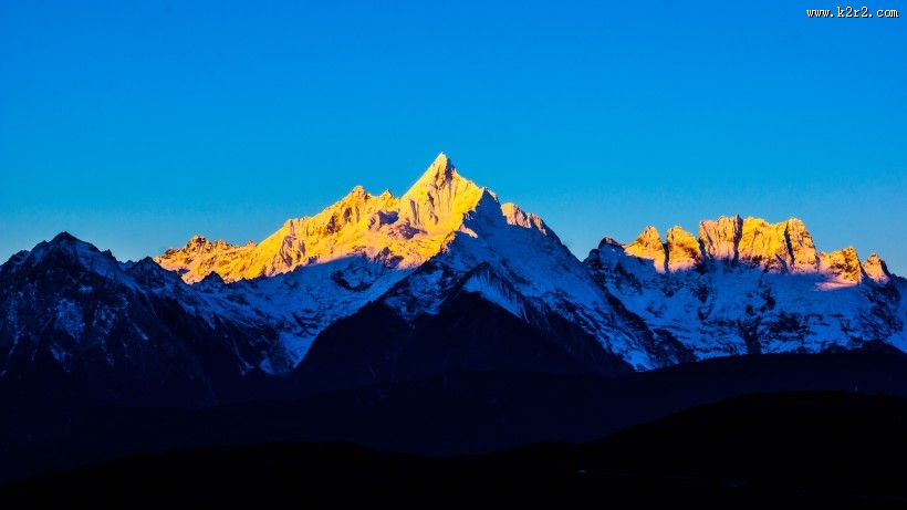 云南梅里雪山图片