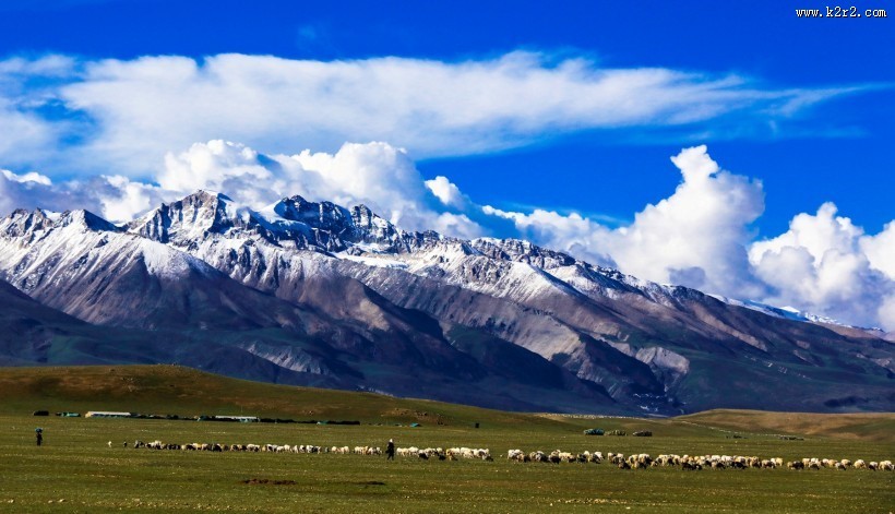 西藏念青唐古拉山脉风景图片