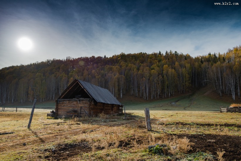 新疆禾木乡清晨风景图片