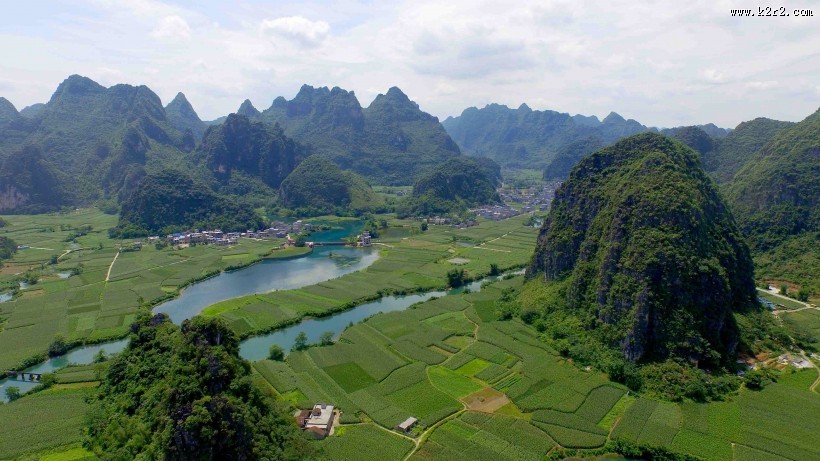 重庆喀斯特地貌风景图片