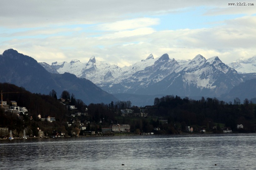 瑞士小镇琉森风景图片