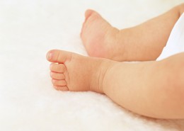 婴儿可爱的小脚图片