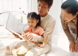 儿童学习和上学图片