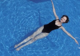水中美女图片