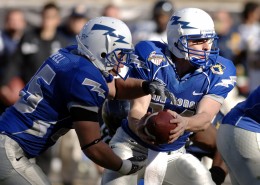 橄榄球比赛图片