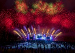 绚烂瑰丽的烟花图片