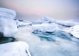 冬天的大海风景图片