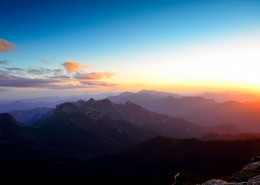 西安秦岭光头山风景图片