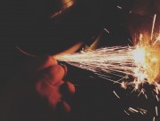 在工作的人们图片