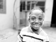 黑皮肤的可爱儿童图片