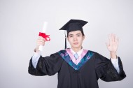 学生大学毕业图片