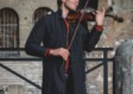 拉小提琴的人图片
