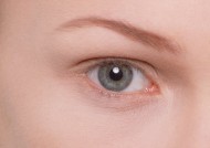女士眉毛眼睛的特写图片大全
