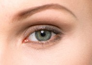 女士眉毛眼睛的特写图片大全