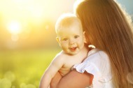 妈咪和宝宝在一起的图片
