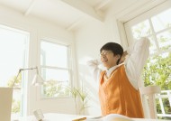 青少年学习上网图片