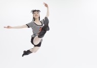 女生舞蹈姿态特写图片大全