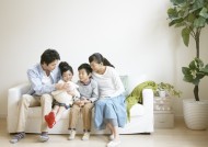 家庭温馨客厅图片